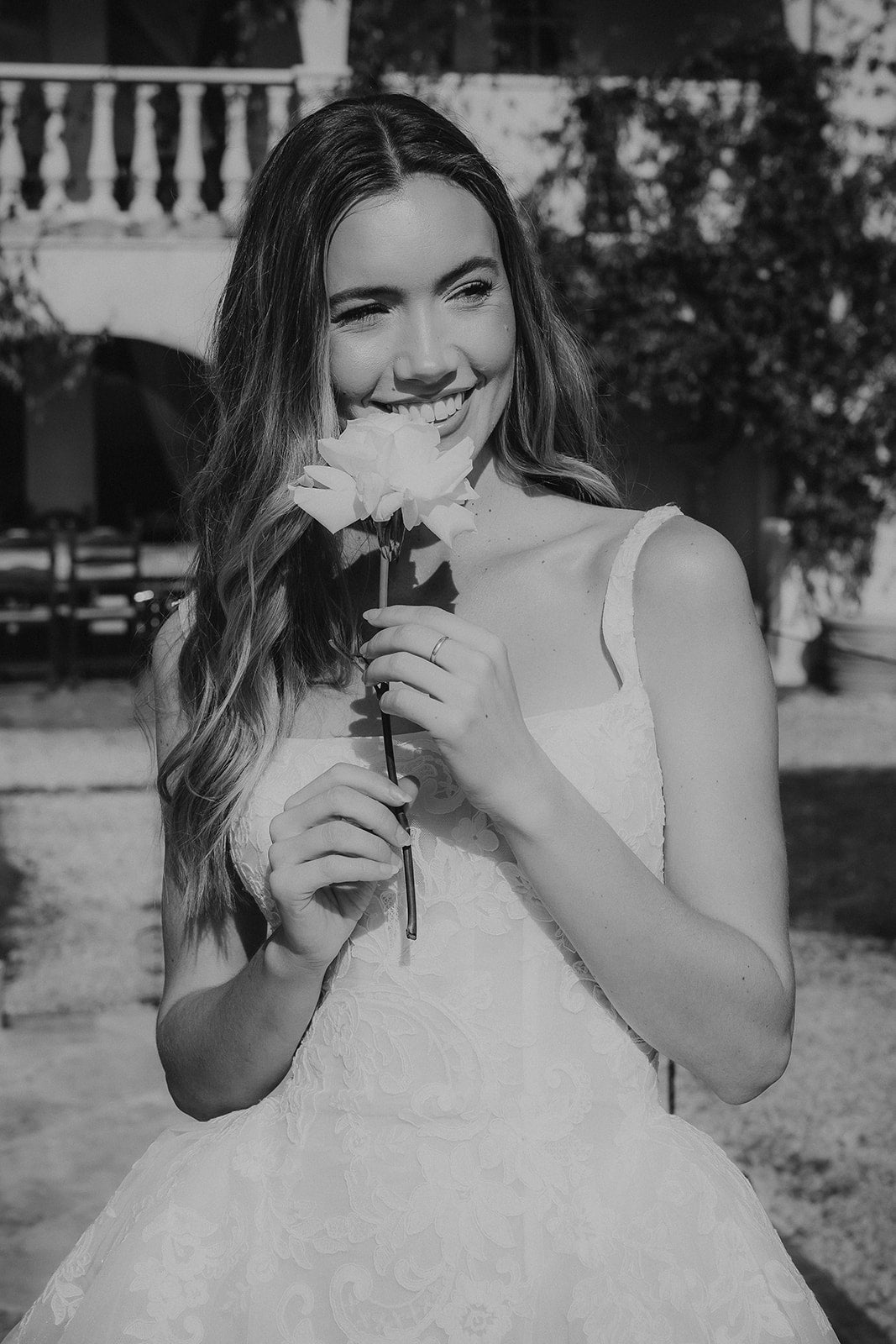 Bella