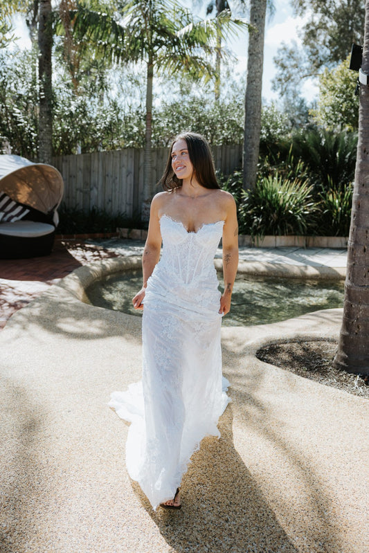 Vittoria French lace fitted wedding gown front view