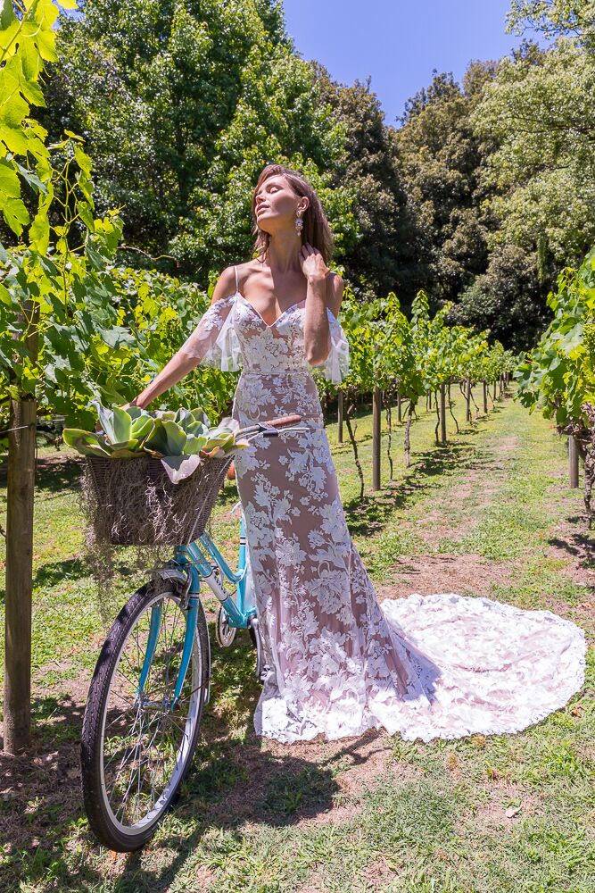 LOVE SOMEBODY-Boho Lace Wedding Dress
