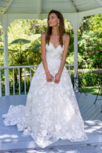 Load image into Gallery viewer, NINA-Lace Wedding Dress